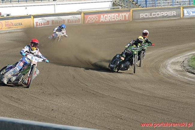 Byki lepsze od Rekinów