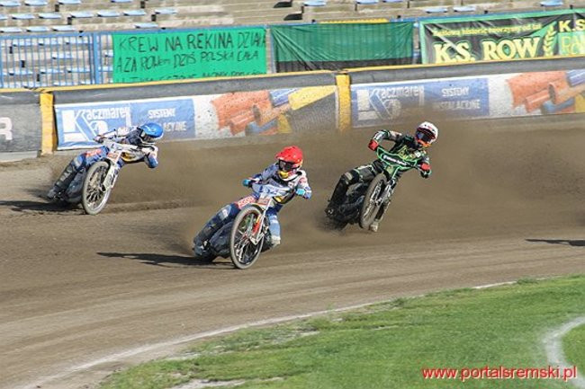 Byki lepsze od Rekinów