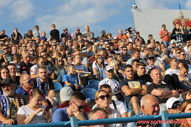 Byki lepsze od Rekinów