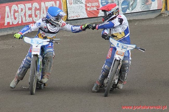 Byki lepsze od Rekinów