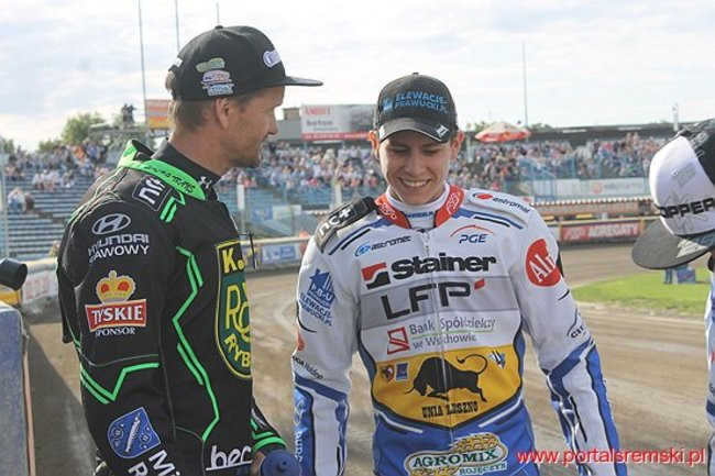 Byki lepsze od Rekinów