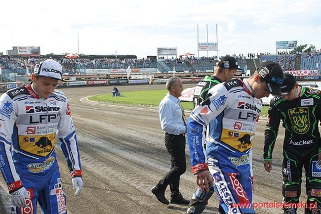 Byki lepsze od Rekinów