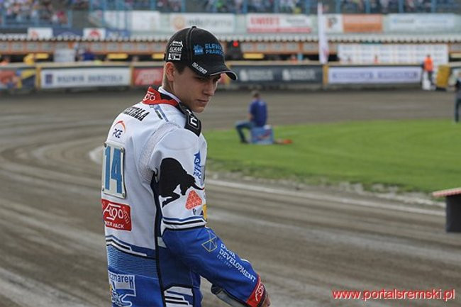 Byki lepsze od Rekinów