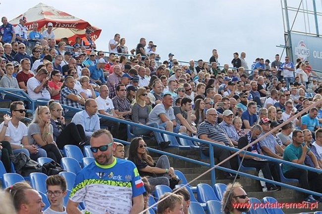 Byki lepsze od Rekinów