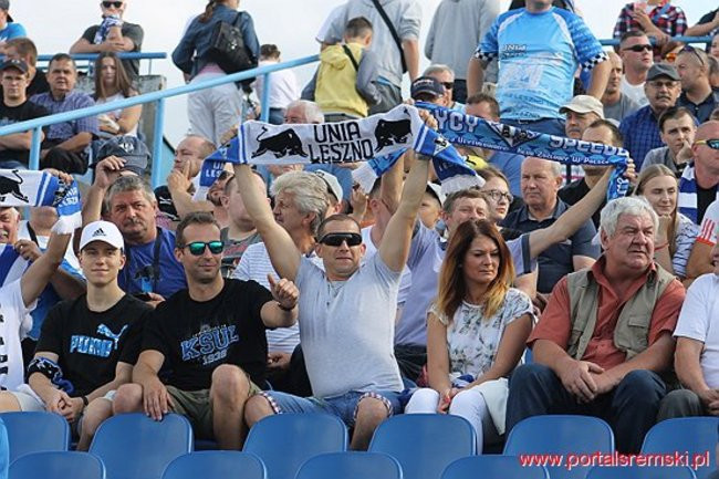 Byki lepsze od Rekinów