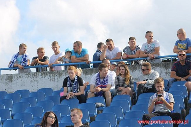 Byki lepsze od Rekinów