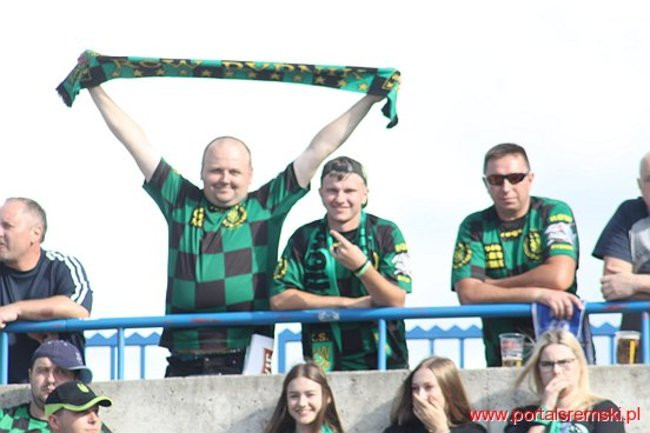 Byki lepsze od Rekinów