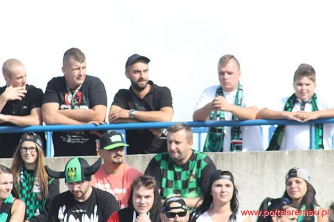 Byki lepsze od Rekinów