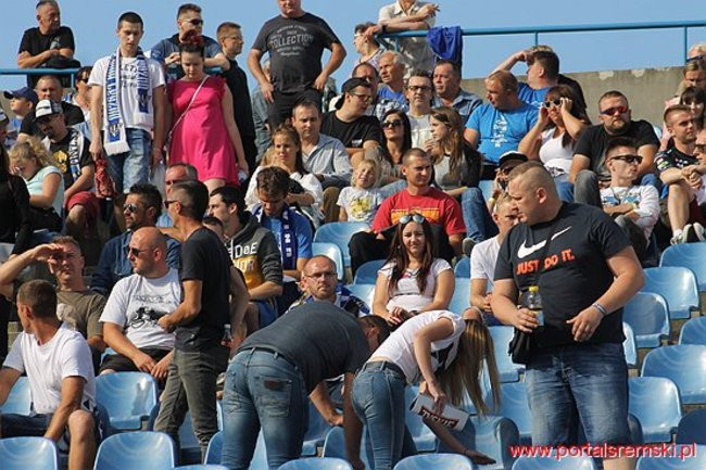 Byki lepsze od Rekinów