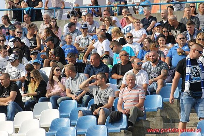 Byki lepsze od Rekinów