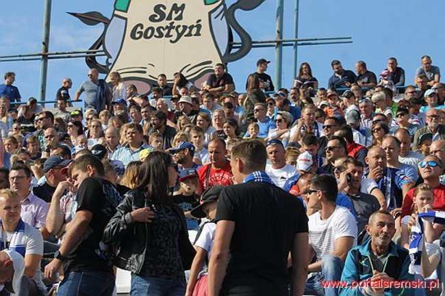 Byki lepsze od Rekinów