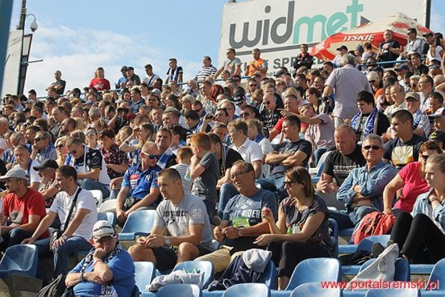 Byki lepsze od Rekinów