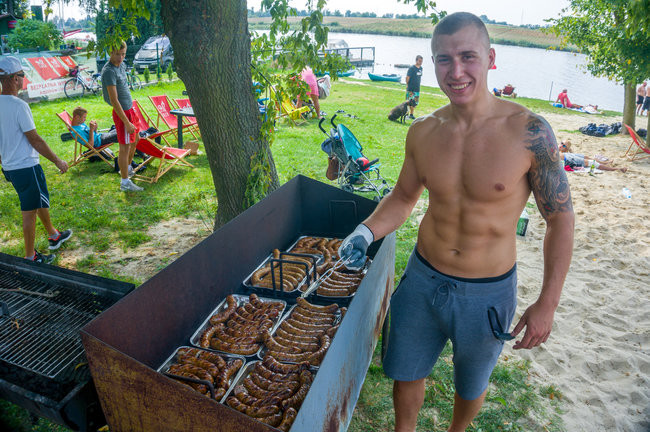 Banici Poznań zwyciężają w turnieju Beach Rugby w Śremie