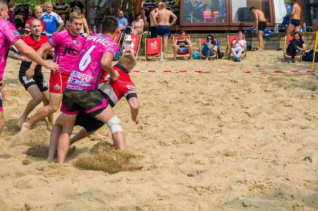 Banici Poznań zwyciężają w turnieju Beach Rugby w Śremie