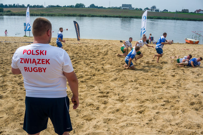 Banici Poznań zwyciężają w turnieju Beach Rugby w Śremie