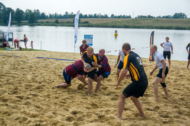 Banici Poznań zwyciężają w turnieju Beach Rugby w Śremie