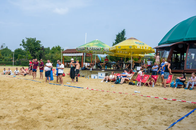 Banici Poznań zwyciężają w turnieju Beach Rugby w Śremie