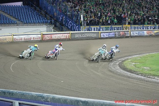 Fogo Unia bliżej finału