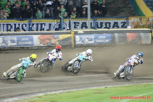 Fogo Unia bliżej finału