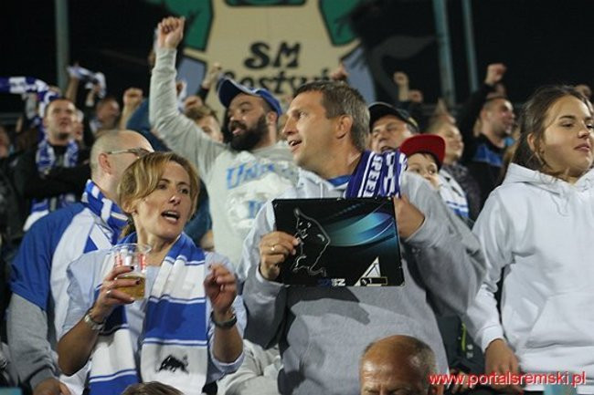 Fogo Unia bliżej finału