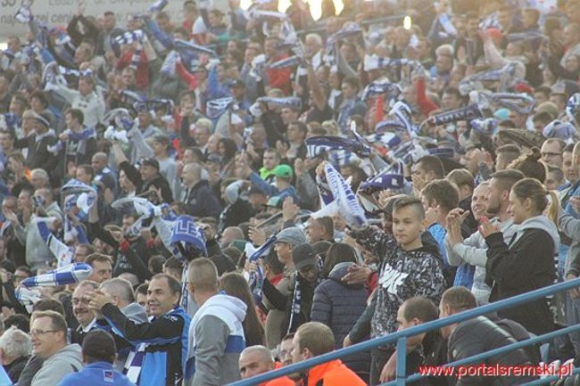 Fogo Unia bliżej finału