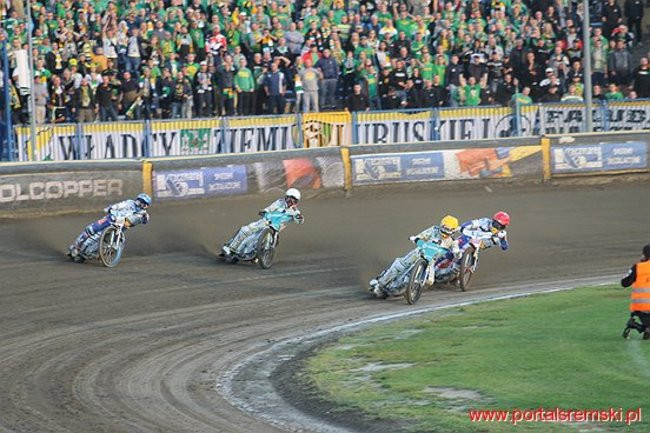 Fogo Unia bliżej finału