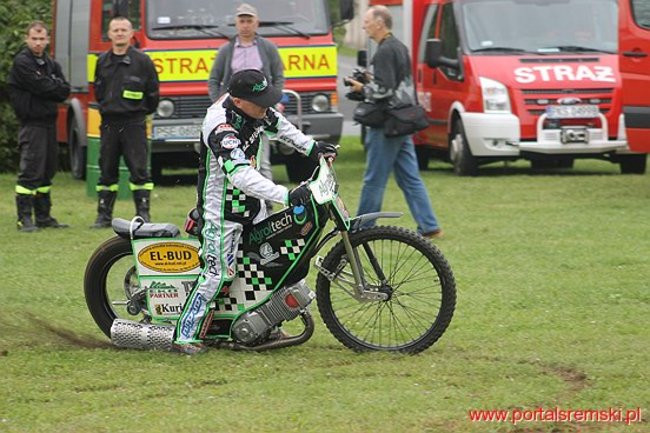 Amatorzy ze Śremu w Bielewie