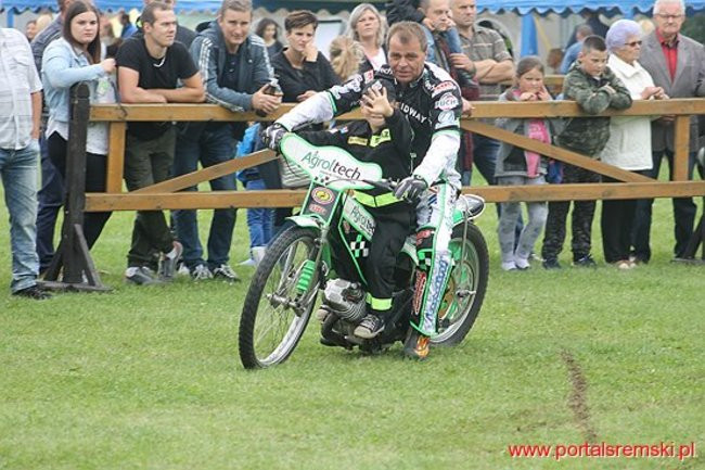 Amatorzy ze Śremu w Bielewie