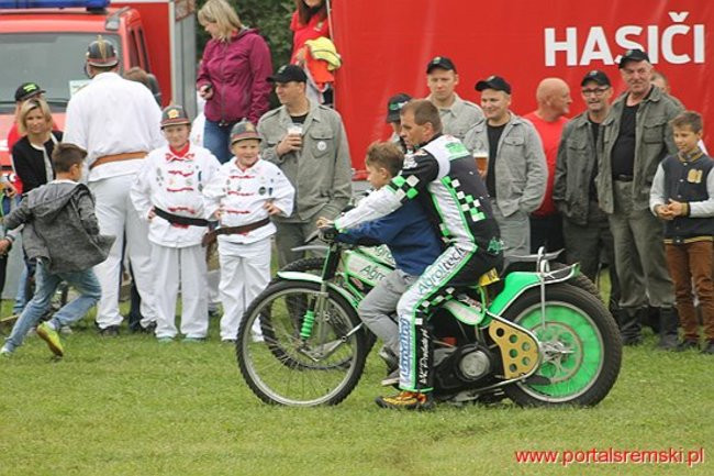 Amatorzy ze Śremu w Bielewie