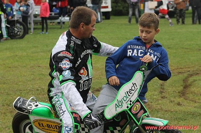 Amatorzy ze Śremu w Bielewie