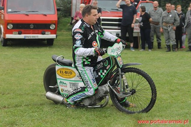 Amatorzy ze Śremu w Bielewie