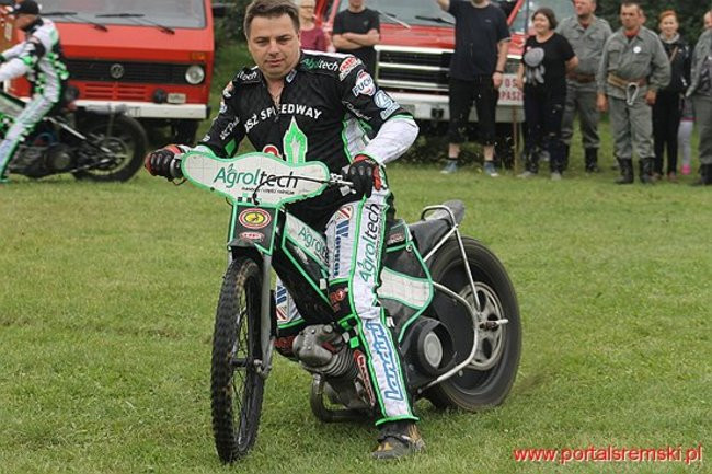 Amatorzy ze Śremu w Bielewie