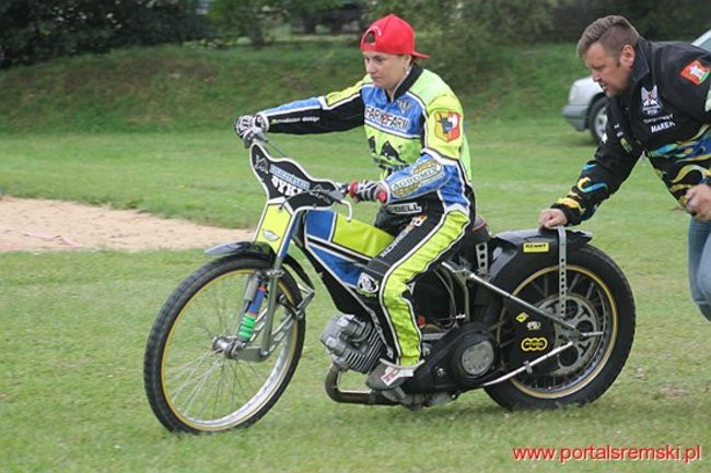 Amatorzy ze Śremu w Bielewie