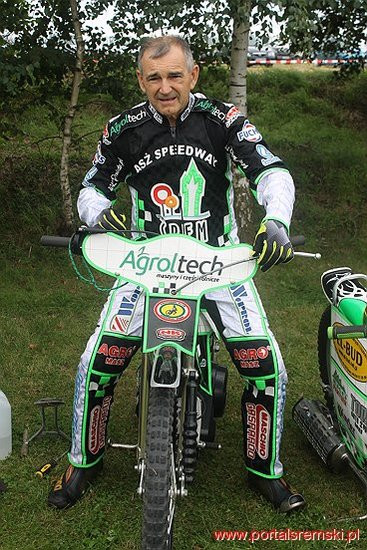 Amatorzy ze Śremu w Bielewie