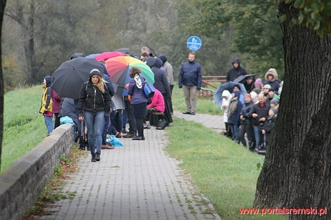 Różaniec na granicy