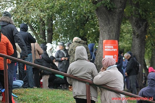 Różaniec na granicy