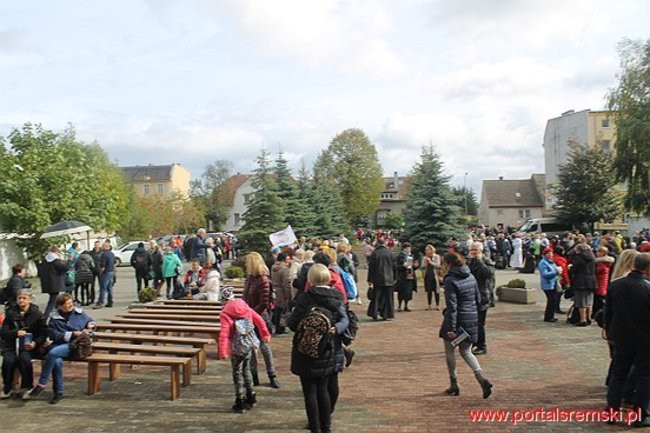 Różaniec na granicy