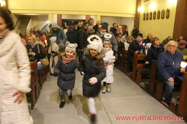 Procesja ze Świętymi