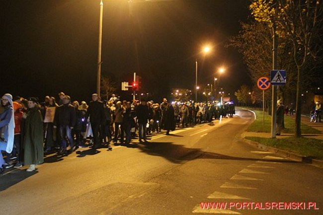 Procesja ze Świętymi