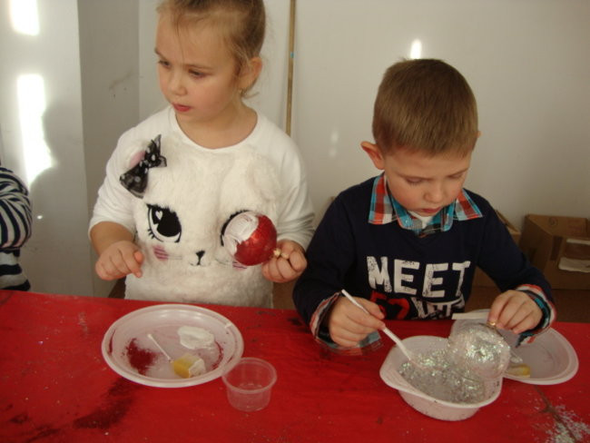 Wycieczka do fabryki bombek w Lesznie