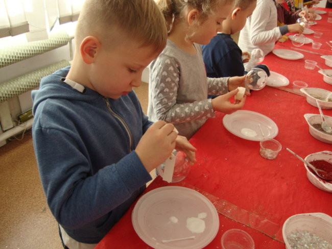 Wycieczka do fabryki bombek w Lesznie