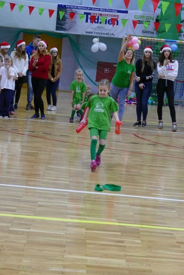 Grupa Żabki z Przedszkola Pod Wierzbami na Olimpiadzie Przedszkolaków