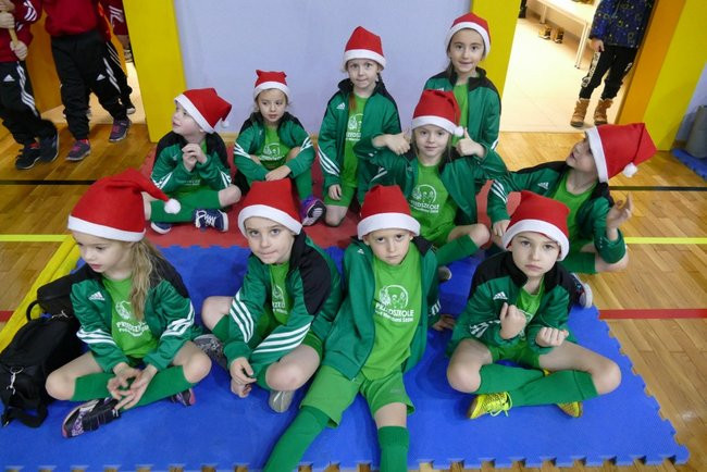 Grupa Żabki z Przedszkola Pod Wierzbami na Olimpiadzie Przedszkolaków