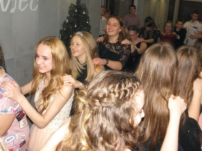 Ostatnie połowinki gimnazjalistów