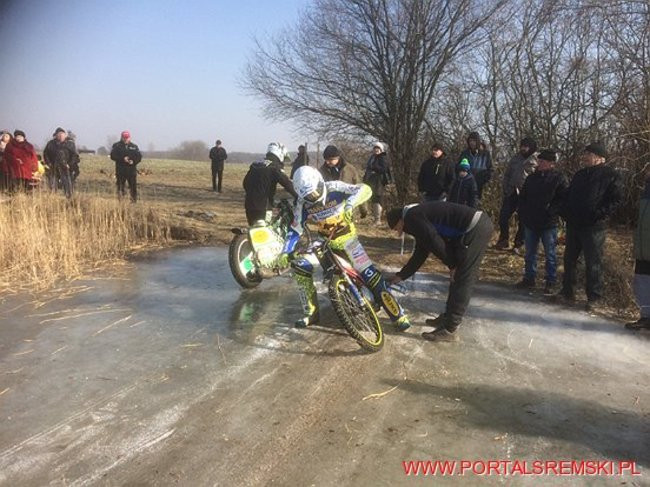 Żużlowcy w Mełpinie