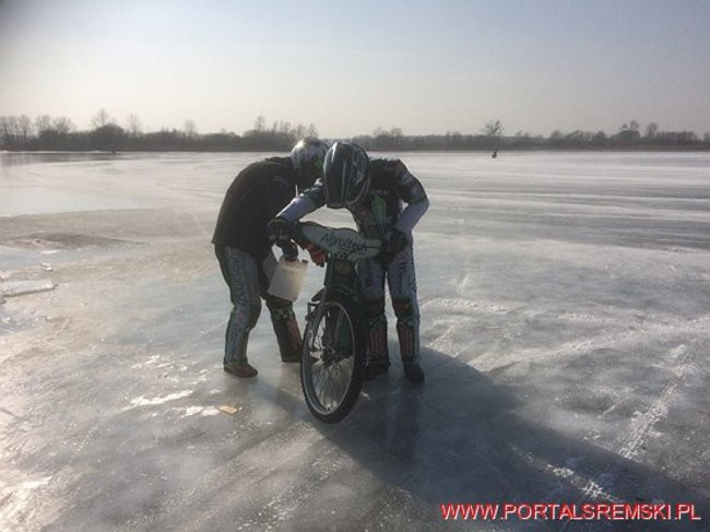 Żużlowcy w Mełpinie