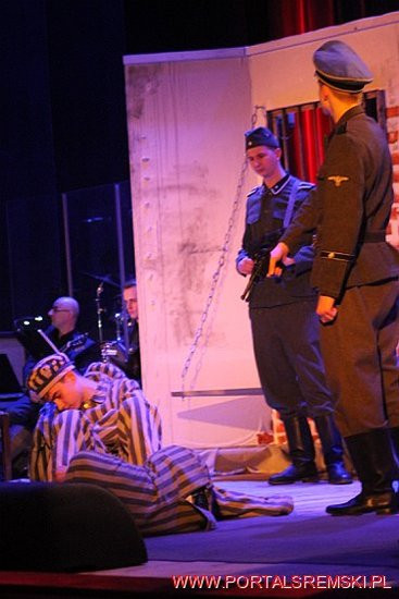 Cześć i chwała Bohaterom