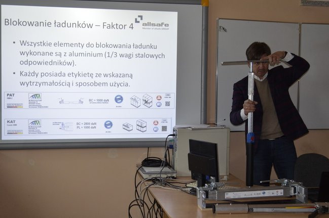  Tydzień Zawodowców w EKONOMIE