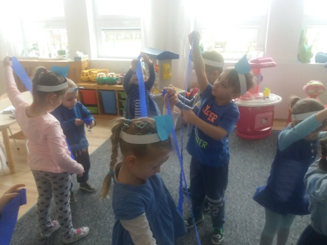 Kocham przyrodę- dbam o wodę czyli Dzień Wody w grupie 