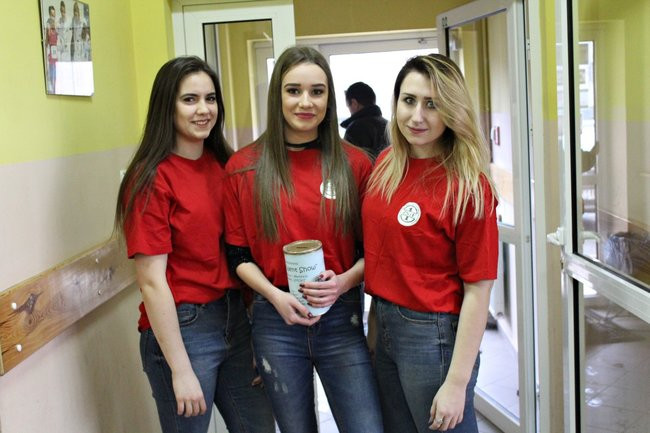 Sukces uczniów II LH ZWOLNIENI Z TEORII